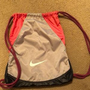 Nike drawstring bag